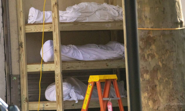 Κορονοϊός: Νέο θλιβερό ρεκόρ στις ΗΠΑ - 1.973 νεκροί μέσα σε 24 ώρες