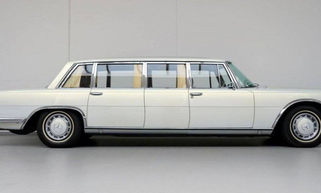 Το αγαπημένο αυτοκίνητο των ισχυρών: Πόσο κοστίζει μία αναπαλαιωμένη Mercedes 600 Pullman;