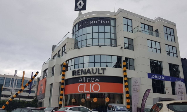 H Automotivo A.E.B.E. δωρίζει  ιατρικές μάσκες στο ΕΚΑΒ