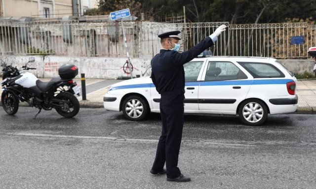 Police hand out 2,286 fines for violation of curfew on Thursday