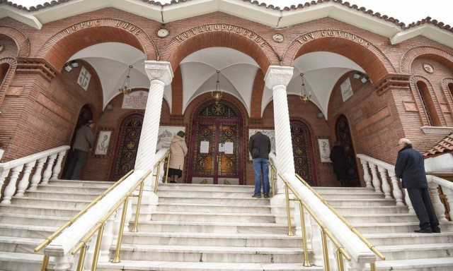 Κορονοϊός - Πώς θα λειτουργήσουν οι Εκκλησίες το Πάσχα - Διευκρινίσεις από Ιερά Σύνοδο και Χαρδαλιά