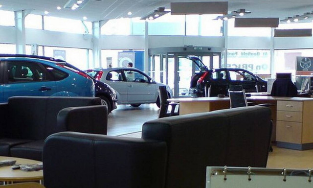 Πόσο έχουν μειωθεί οι πωλήσεις καινούργιων αυτοκινήτων στη χώρα μας λόγω του κορονοιού;