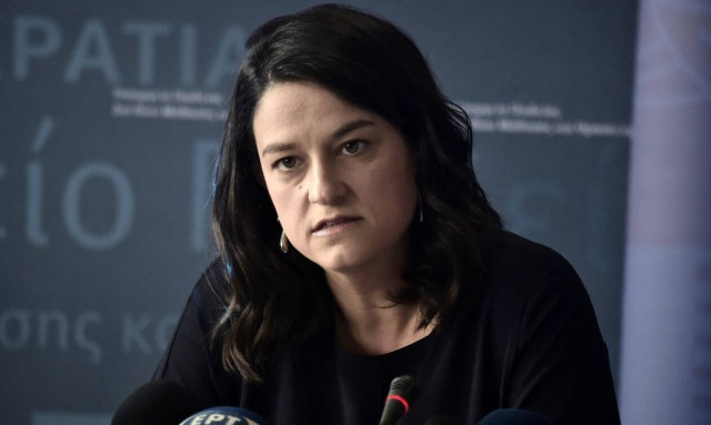 Πανελλήνιες 2020 - Κεραμέως: Ανεξάρτητη η επιτροπή - Καμία κατεύθυνση στα θέματα