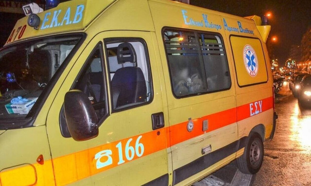 Αυτοκτονία - σοκ στα Λουτρά Αιδηψού: Βγήκε στο μπαλκόνι και «βούτηξε» στο κενό