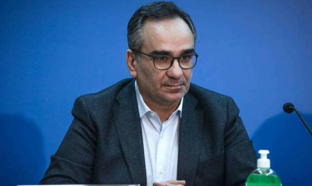 Κορονοϊός-Κοντοζαμάνης: Υπάρχει σενάριο και για επίταξη των ιδιωτικών κλινικών