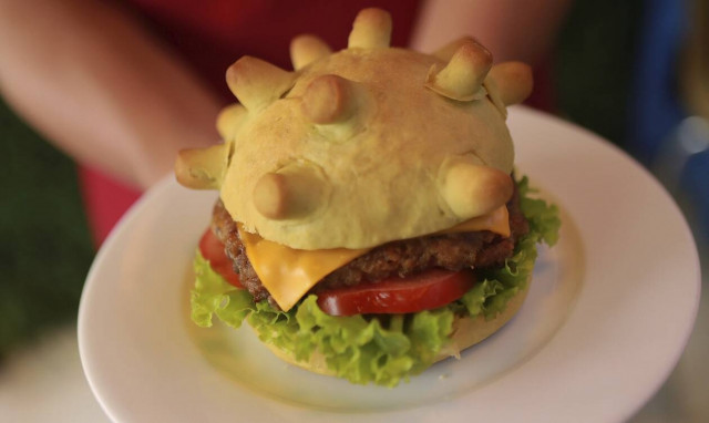 Η ζωή προσαρμοσμένη στην εποχή του... κορονοϊού (pics)