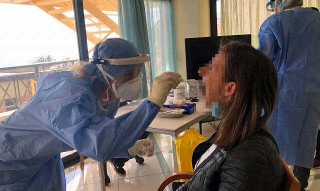 Κορονοϊός: Σε καραντίνα γηροκομείο στη Νέα Μάκρη μετά από επιβεβαιωμένο κρούσμα