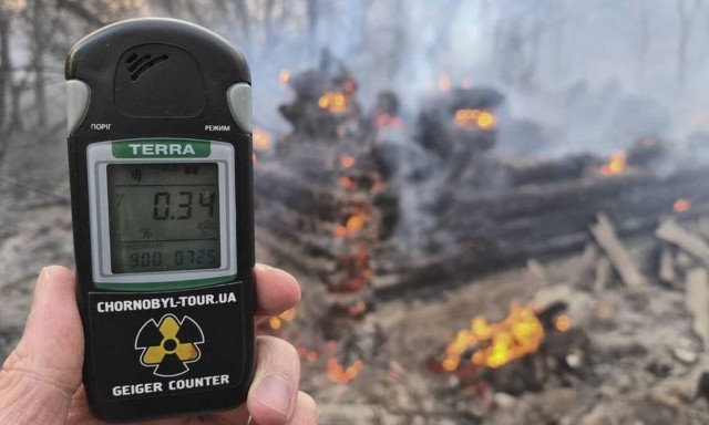 Τσέρνμπομπιλ: Παγκόσμιος τρόμος από την τεράστια πυρκαγιά - Πλησιάζουν τον σταθμό οι φλόγες