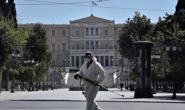 Κορονοϊός - Τσιόδρας: Κάτω από 1 ο ρυθμός διασποράς (R0) - Τι σημαίνει για την πορεία της πανδημίας