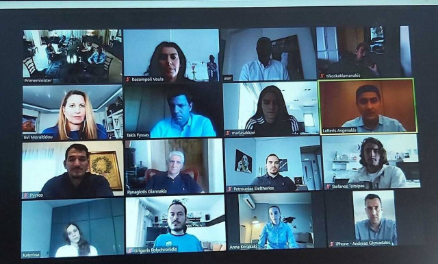 Κορονοϊός - Τηλεδιάσκεψη Μητσοτάκη με Πετρούνια, Τσιτσιπά, Στεφανίδη και Γιαννάκη 