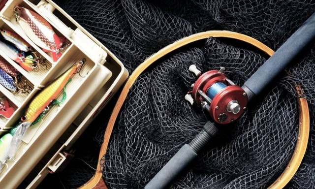 Κορονοϊός - Κρήτη: Ποια μέτρα; Αντιδήμαρχος τα αψήφησε και πήγε για ψάρεμα