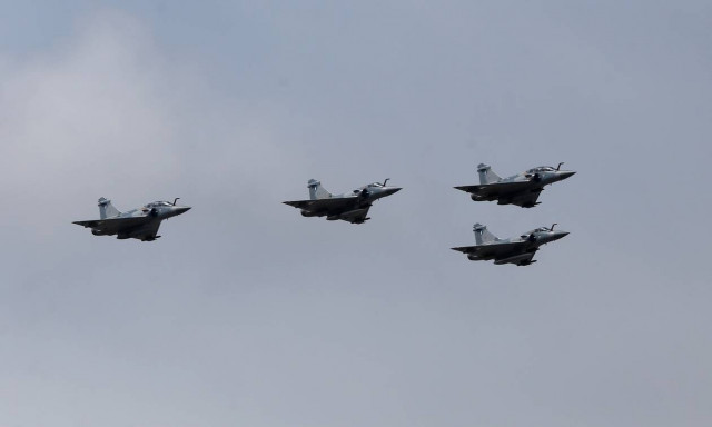 Το χαβά της η Τουρκία: Μπαράζ παραβιάσεων στο Αιγαίο - Μαχητικά πέταξαν δύο φορές πάνω από τη Σάμο