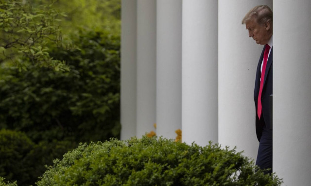 Κορονοϊος: Πώς και γιατί ο Τραμπ αποφάσισε να διακόψει την χρηματοδότηση προς τον ΠΟΥ