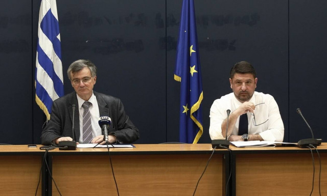 Κορονοϊός: Υπαρκτός ο κίνδυνος για επαναλαμβανόμενα lockdown