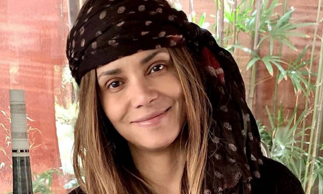 To #pillowchallenge της Halle Berry που πρέπει να δεις! (photos)