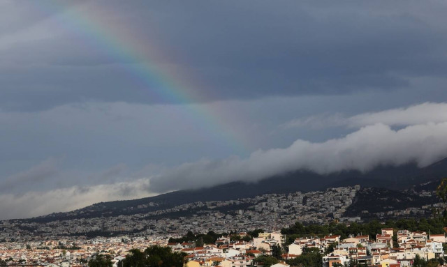Αυτός θα είναι ο καιρός μέχρι την Κυριακή του Πάσχα - Πότε και πού θα βρέξει