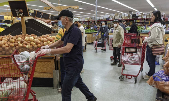 Κορονοϊός ΗΠΑ: Άνδρας απείλησε να πυροβολήσει εναντίον όσων δεν φορούσαν μάσκα σε σούπερ μάρκετ