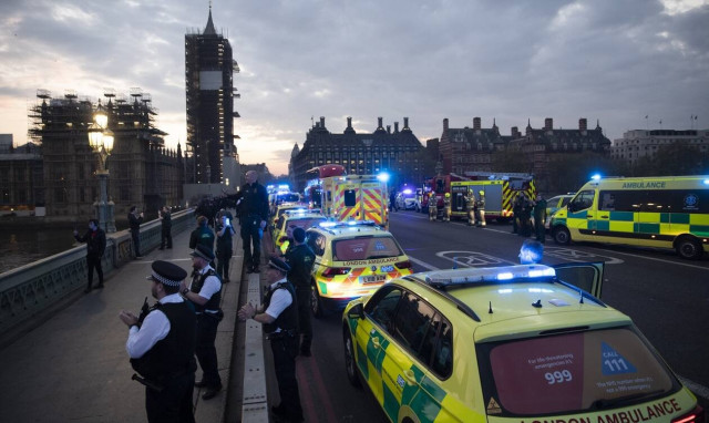 Κορονοϊός Βρετανία: 847 νεκροί σε 24 ώρες - 14.576 συνολικά τα θύματα της πανδημίας