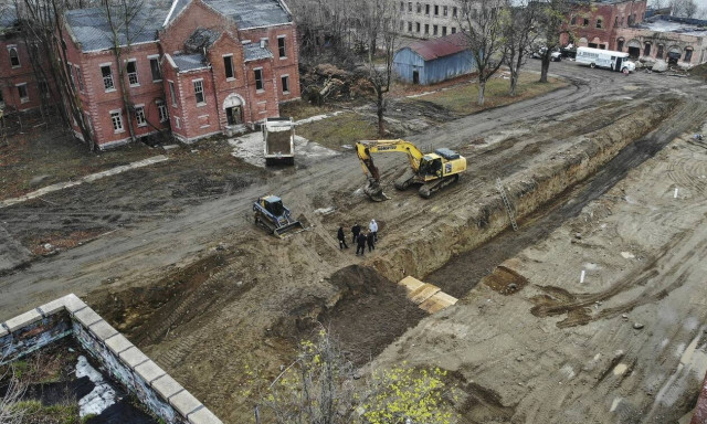 Κορονοϊός - Hart Island: Θάβονται μαζικά τα θύματα Covid-19 στη Νέα Υόρκη