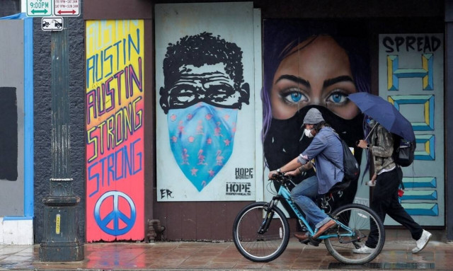 Κορονοϊός: Σχεδόν 37.000 νεκροί στις ΗΠΑ - Πάνω από 700.000 τα κρούσματα