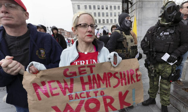 Κορονοϊός – ΗΠΑ: Εκατοντάδες άνθρωποι διαδήλωσαν κατά της καραντίνας (pics)