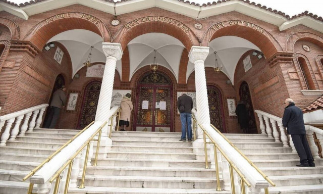 Μεγάλο Σάββατο - Δείτε live την Ιερή Ακολουθία της Πρώτης Ανάστασης