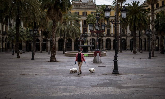 Κορονοϊός - Ισπανία: Παρατείνεται η καραντίνα - Στους 20.043 οι νεκροί από τον COVID-19 