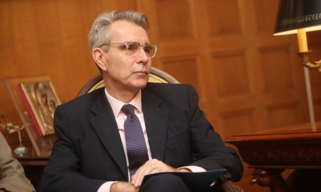 Κορονοϊός - Πάιατ: Θαυμάζω την αποφασιστικότητα της Ελλαδικής Εκκλησίας να προστατεύσει τους πιστούς