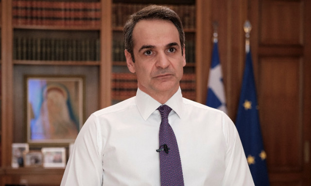 Μήνυμα Μητσοτάκη για το Πάσχα: «Το φως της Ανάστασης φωτίζει το δρόμο μας μέχρι η ζωή να επιστρέψει»