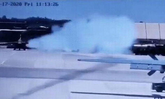 Τραγωδία: Πολεμικό αεροπλάνο εξαπέλυσε κατά λάθος πύραυλο σε σπίτι - 5 νεκροί (video)