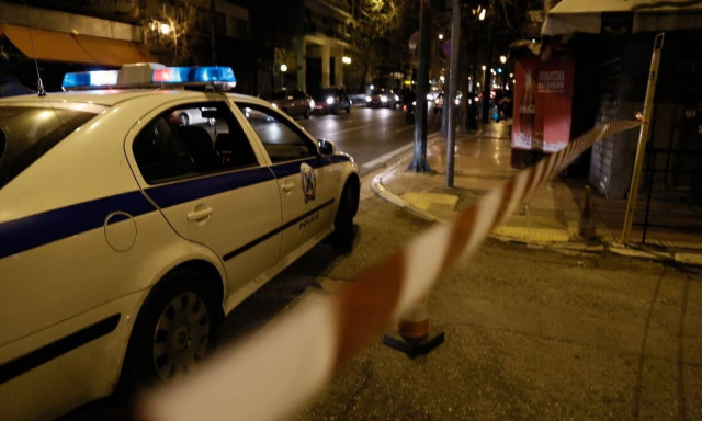 Τρίκαλα: Ρομά επιτέθηκαν και τραυμάτισαν τρεις αστυνομικούς