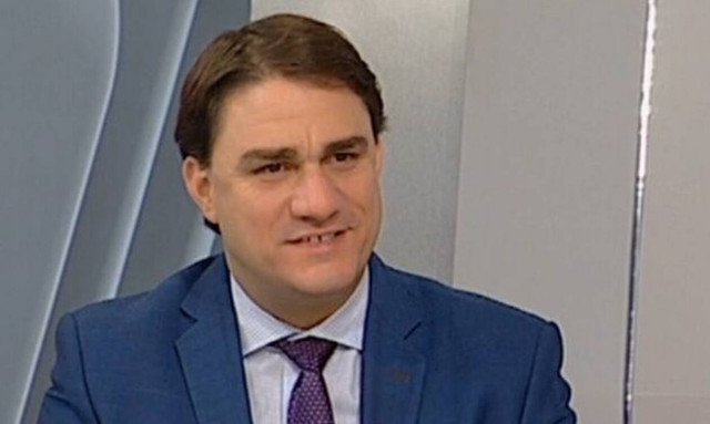 Τσουκαλάς στο Newsbomb.gr για αναδρομικά: «Ποιοι είναι οι δικαιούχοι και πόσα χρήματα θα λάβουν» 