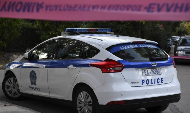 Μενίδι: Ρομά επιτέθηκαν σε αστυνομικούς με ύβρεις επειδή πήγαν για συστάσεις!