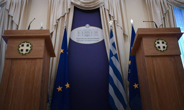 Οργισμένη απάντηση του ΥΠΕΞ στην Τουρκία για τη γεώτρηση εντός της κυπριακής ΑΟΖ