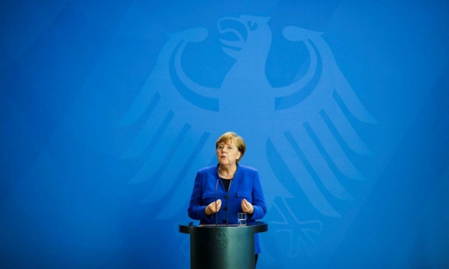 Η Μέρκελ απορρίπτει τα περί έλλειψης αλληλεγγύης στην ΕΕ - «Λαϊκιστές υποκινούν ανησυχία»