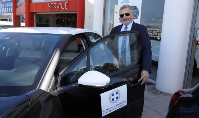 ΙΣΑ: Ενισχύονται με 8 οχήματα οι γιατροί του τηλεφωνικού κέντρου 1110, για κατ’ οίκον επισκέψεις 