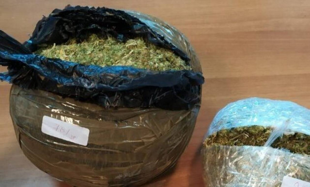 Ηράκλειο: Κυκλοφορούσε στον δρόμο με τα ναρκωτικά στην τσάντα 