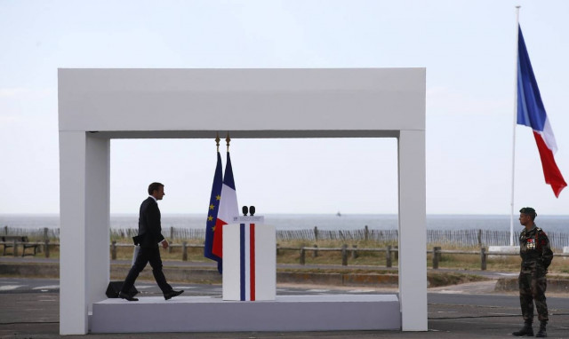 Κορονοϊός Γαλλία: Ακυρώνονται οι πτώσεις αλεξιπτωτιστών στους εορτασμούς  της D Day στη Νορμανδία