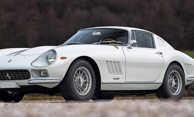 H πανέμορφη Ferrari 275 GTB βρίσκεται στη σκιά της 250 GTO αλλά έχει τη δική της ιδιαίτερη αξία