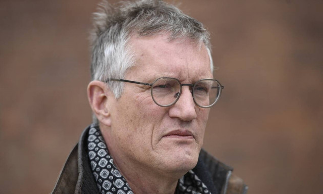 Κορονοϊός: Ποιος είναι ο Σουηδός επιδημιολόγος που υπερασπίζεται την ανοσία της αγέλης