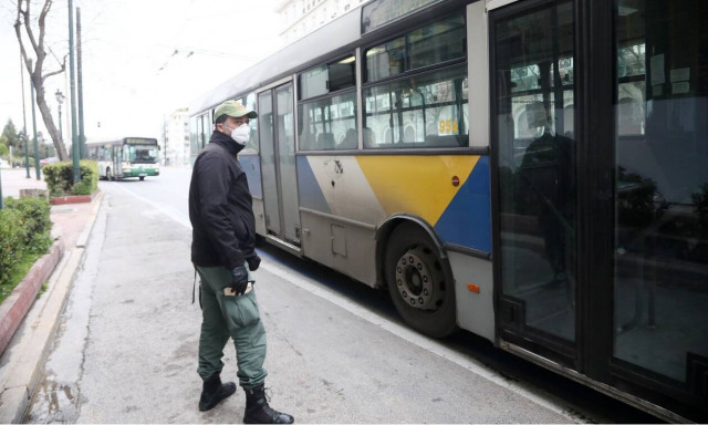 Transport Min: Plan to gradually restore buses and metro trains to normal operation underway