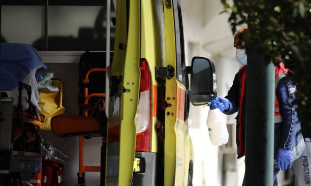 Κορονοϊός: 122 οι νεκροί στην Ελλάδα - Πέθανε ασθενής 88 ετών στο ΑΧΕΠΑ 