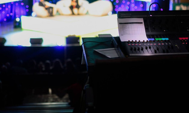 Παρουσιάστρια του ΑΝΤ1 ζευγάρι με γνωστό δήμαρχο (photos)