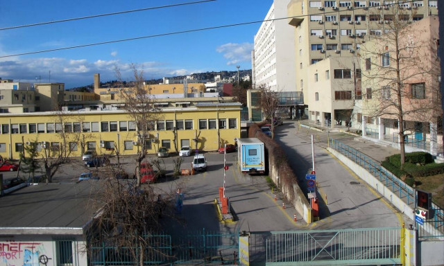 Θεσσαλονίκη: Θετικές στον κορονοϊό η σύζυγος και η πεθερά του 35χρονου