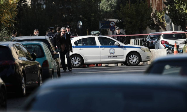 «Συναγερμός» στην ΕΛ.ΑΣ.: Εντοπίστηκε οπλοβομβίδα σε αποθήκη στου Ζωγράφου