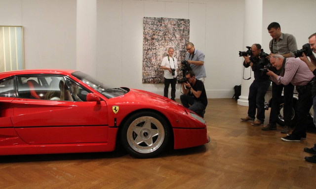 Σαντάμ Χουσεΐν: Δες πού βρίσκεται σήμερα η εντυπωσιακή Ferrari F40 του