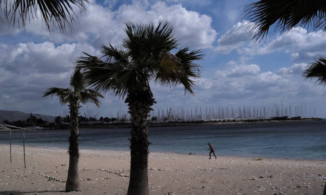 Κορονοϊός: Αισιόδοξος ο Τσιόδρας για το καλοκαίρι - Ο ιός στους 35 βαθμούς ζει μόνο 2 λεπτά (vid)