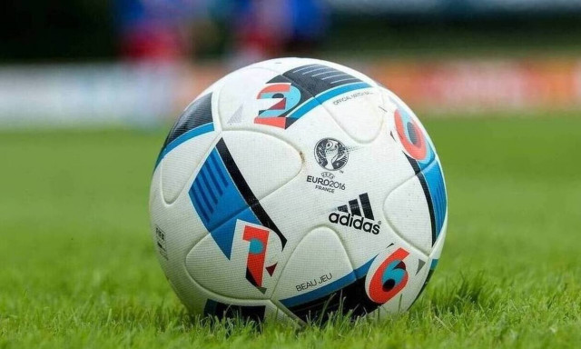 Σάλος: Διέρρευσαν φωτογραφίες από «καυτό» πάρτι πασίγνωστου ποδοσφαιριστή εν μέσω καραντίνας (pics)