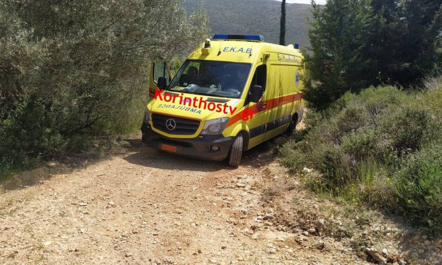 Θρήνος στη Νεμέα: Νεκρός ανασύρθηκε αγρότης που καταπλακώθηκε από το τρακτέρ του (pics)