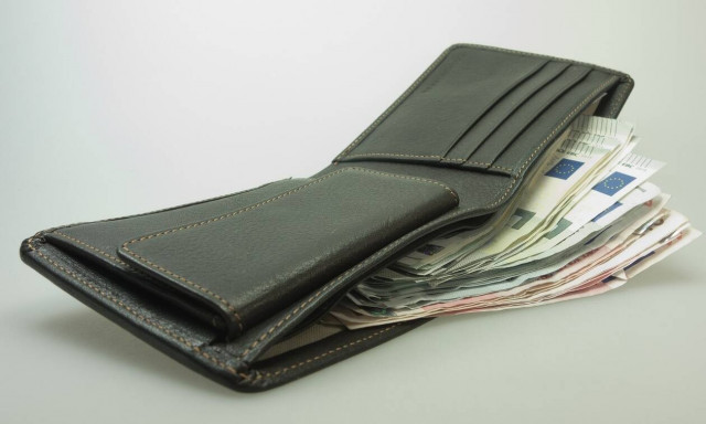 Αναδρομικά: Αυτά είναι τα ποσά που θα λάβουν οι συνταξιούχοι όλων των ταμείων - Αναλυτικοί πίνακες